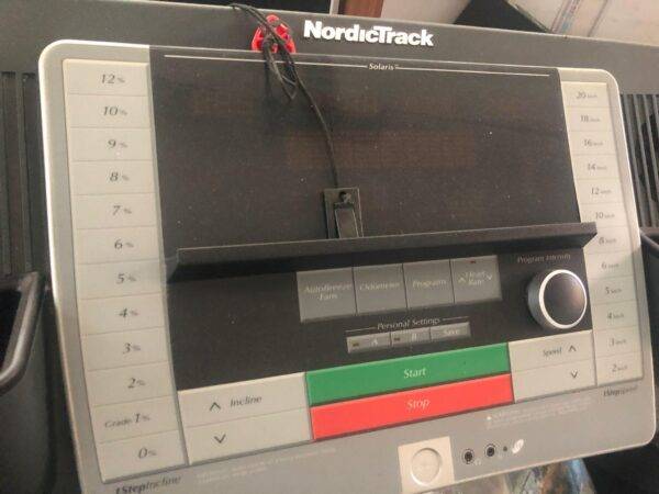 Nordic Track Tapis Roulant - Treadmill - Image 2